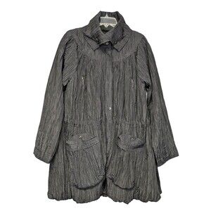Samuel Dong Black Bubble Jacket Large Pockets Lined Crinkle Nylon Crepe Parka